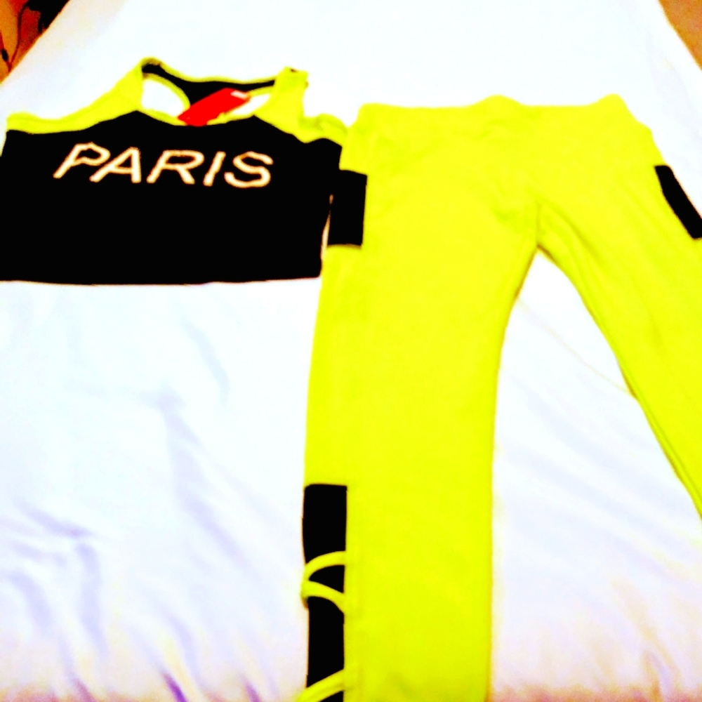 2PC PARIS LABEL PANTSET